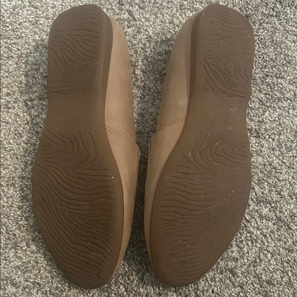 Dansko Women's Tan Loafers - Picture 6 of 6